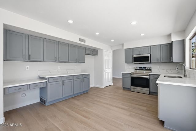 16173 N 159TH Avenue, Surprise, AZ 85374