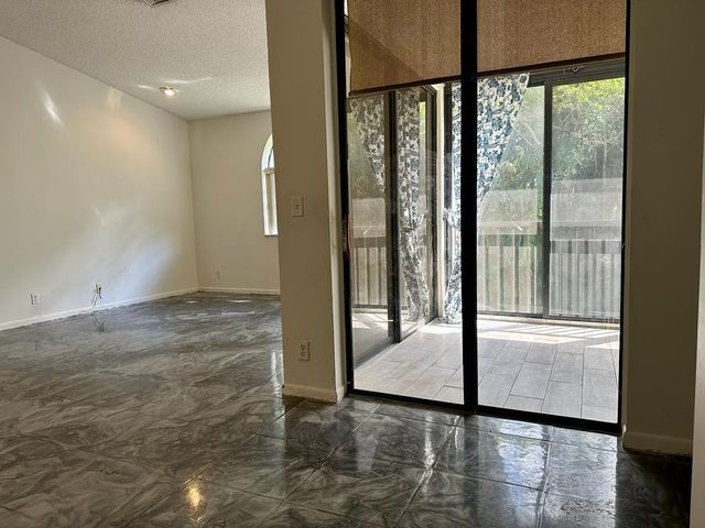 5438 Verona Drive L, Boynton Beach, FL 33437