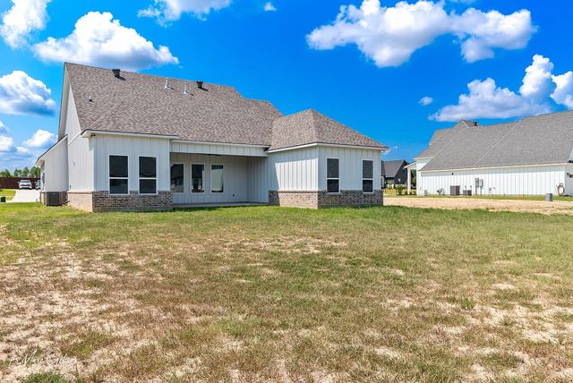 193 Laurel Valley Lane, Stonewall, LA 71078