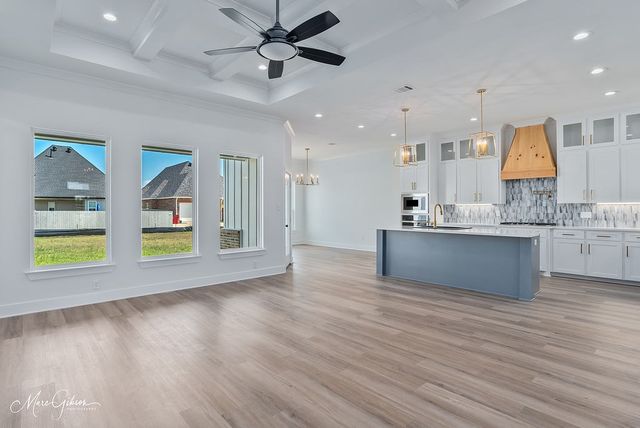 193 Laurel Valley Lane, Stonewall, LA 71078