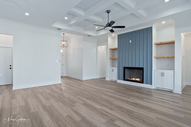 193 Laurel Valley Lane, Stonewall, LA 71078