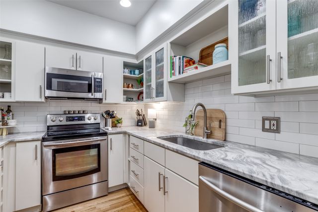 3208 Cole Avenue 1203, Dallas, TX 75204