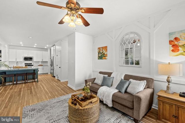 4112 MONTICELLO ST, Fredericksburg, VA 22408