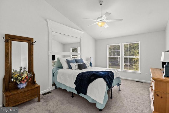 4112 MONTICELLO ST, Fredericksburg, VA 22408
