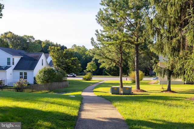 4112 MONTICELLO ST, Fredericksburg, VA 22408
