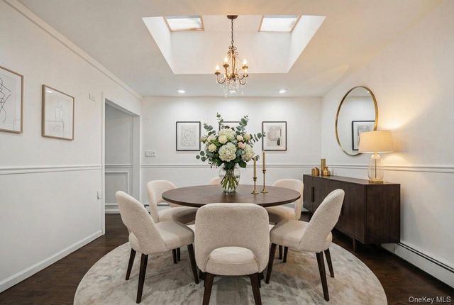 305 S 8th Street, New Hyde Park, NY 11040