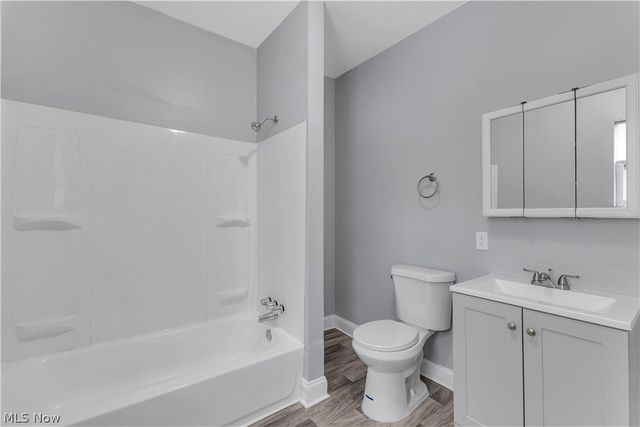 927 E 149th Street, Cleveland, OH 44110