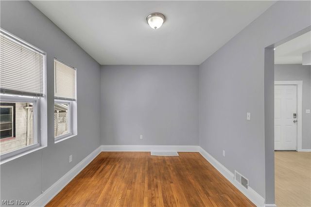 927 E 149th Street, Cleveland, OH 44110