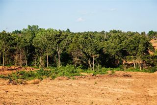 008 S Midwest Boulevard, Guthrie, OK 73044