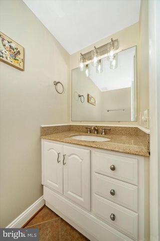 18511 EAGLES ROOST DR, Germantown, MD 20874