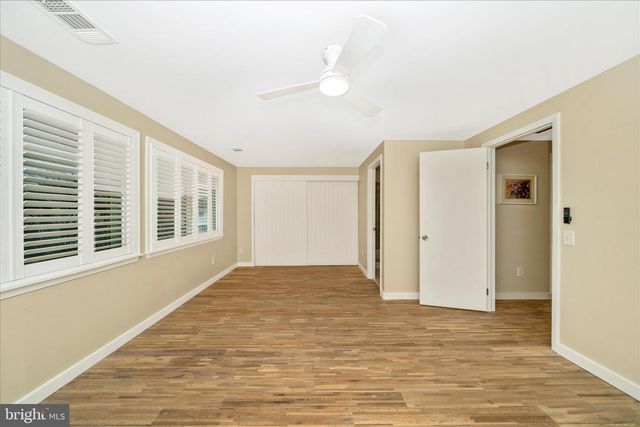 18511 EAGLES ROOST DR, Germantown, MD 20874