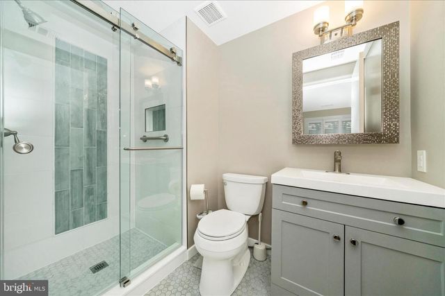 18511 EAGLES ROOST DR, Germantown, MD 20874