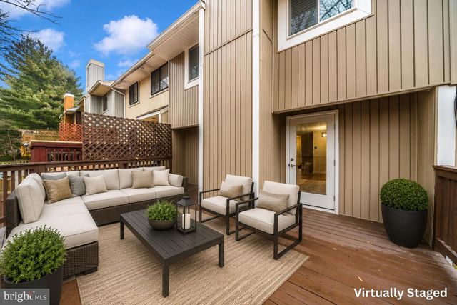 18511 EAGLES ROOST DR, Germantown, MD 20874