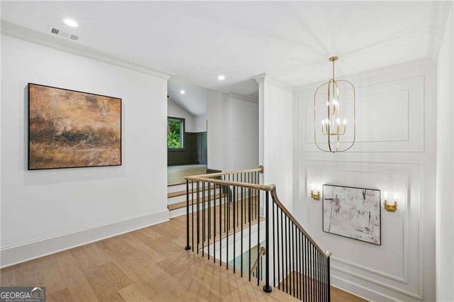680 Edgewater Trail, Atlanta, GA 30328