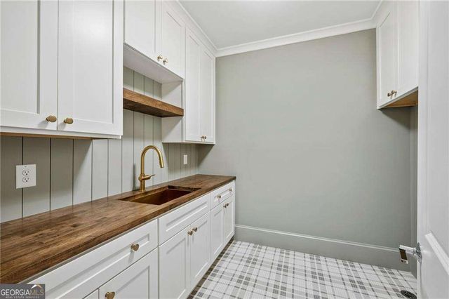680 Edgewater Trail, Atlanta, GA 30328