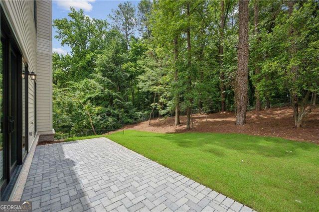 680 Edgewater Trail, Atlanta, GA 30328