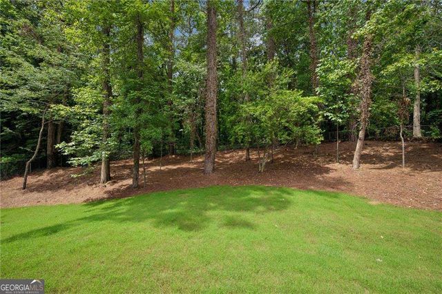680 Edgewater Trail, Atlanta, GA 30328
