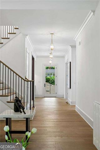 680 Edgewater Trail, Atlanta, GA 30328