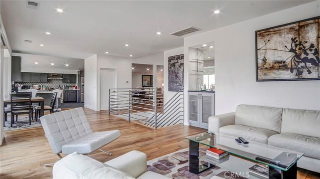 4124 Barrett, Los Angeles, CA 90032