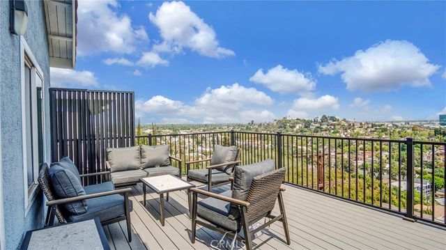 4124 Barrett, Los Angeles, CA 90032