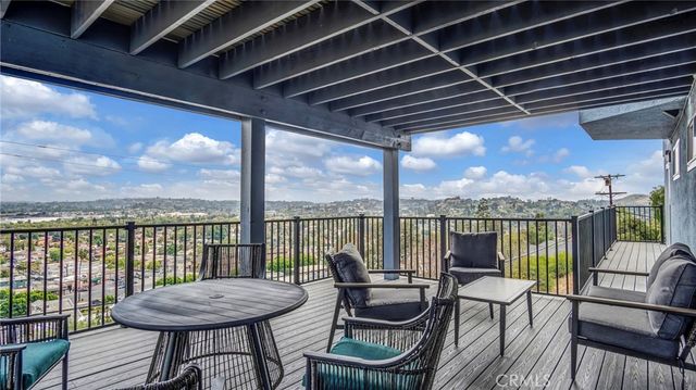 4124 Barrett, Los Angeles, CA 90032