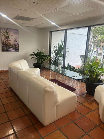 1650 NE 115th Street, Miami, FL 33181