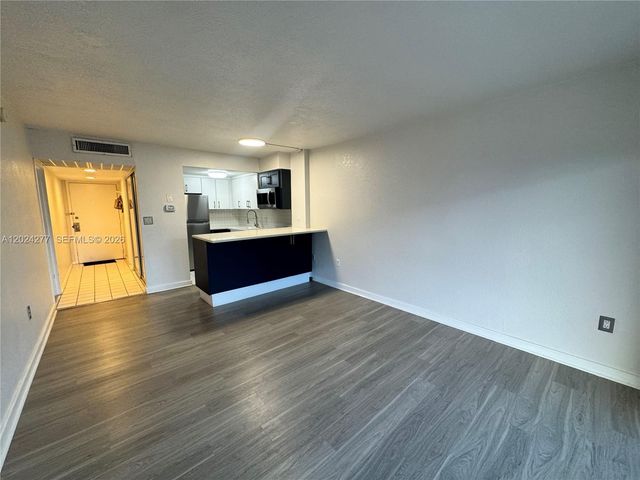 1650 NE 115th Street, Miami, FL 33181