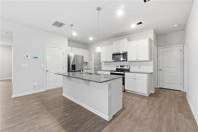 6615 Bluffview Drive, Douglasville, GA 30134