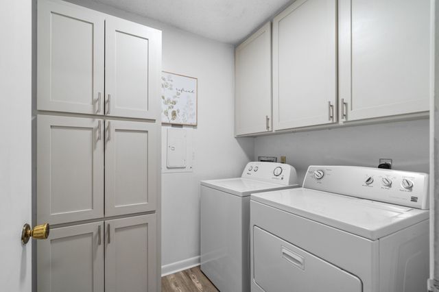1224 S Lang Avenue, Denison, TX 75020