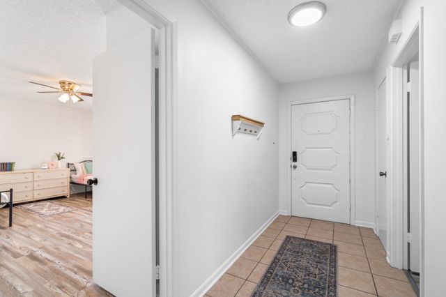 1224 S Lang Avenue, Denison, TX 75020