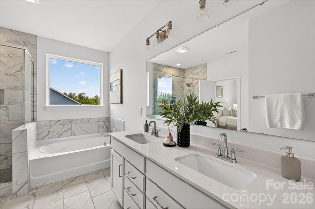 4705 Monterrico Drive 76, Lancaster, SC 29720