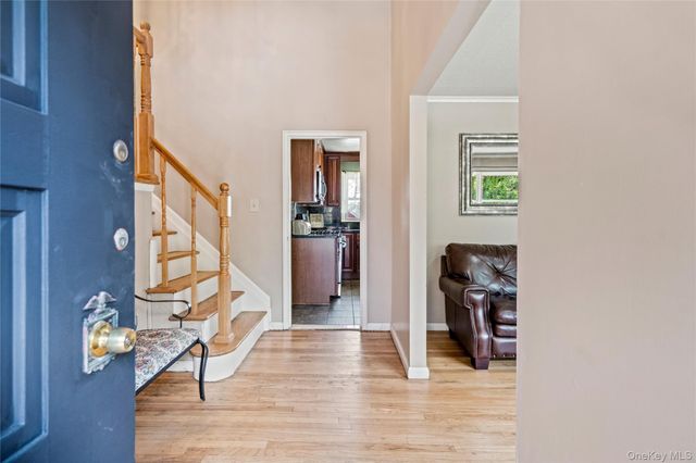 11701 237th Street, Elmont, NY 11003