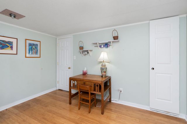 194 WAYLAND DR, Stanley, VA 22851