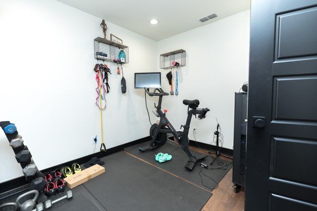 15887 County Road 436, Lindale, TX 75771