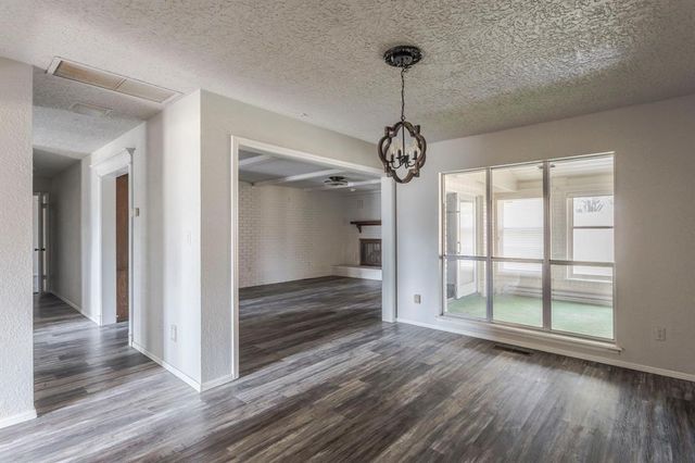 2824 Nichols Road, Chickasha, OK 73018