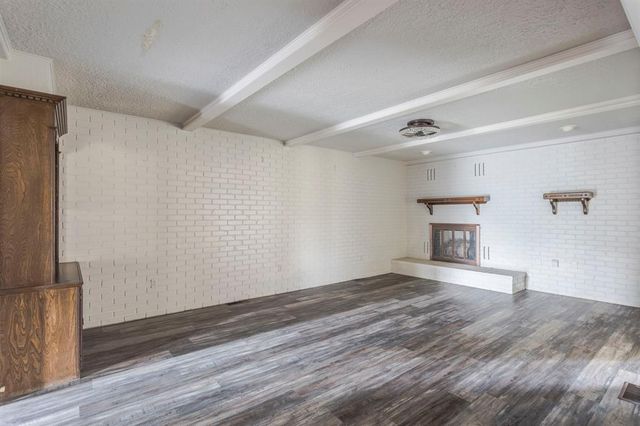 2824 Nichols Road, Chickasha, OK 73018