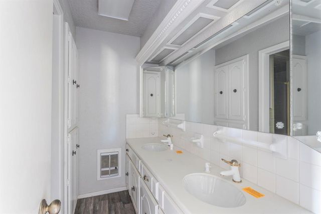 2824 Nichols Road, Chickasha, OK 73018