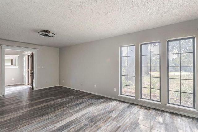 2824 Nichols Road, Chickasha, OK 73018