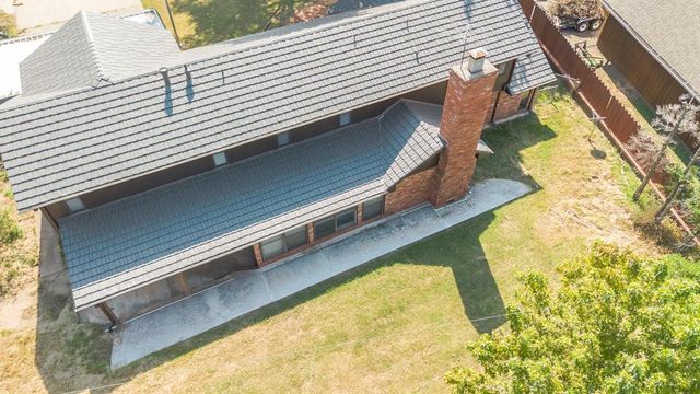 2824 Nichols Road, Chickasha, OK 73018