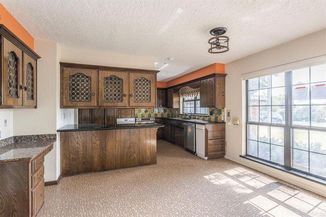 2824 Nichols Road, Chickasha, OK 73018