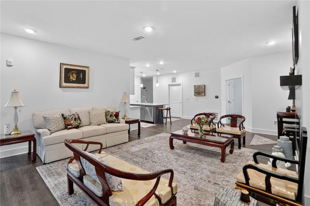 3321 Orwell Way 3402, Cumming, GA 30041