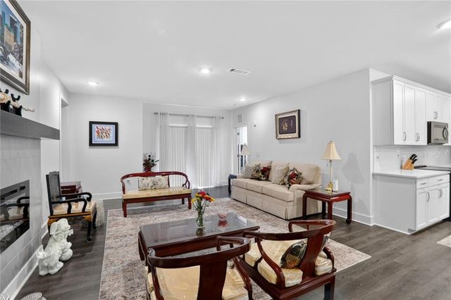 3321 Orwell Way 3402, Cumming, GA 30041