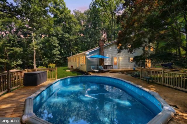 5624 CHURCH RD, Felton, PA 17322