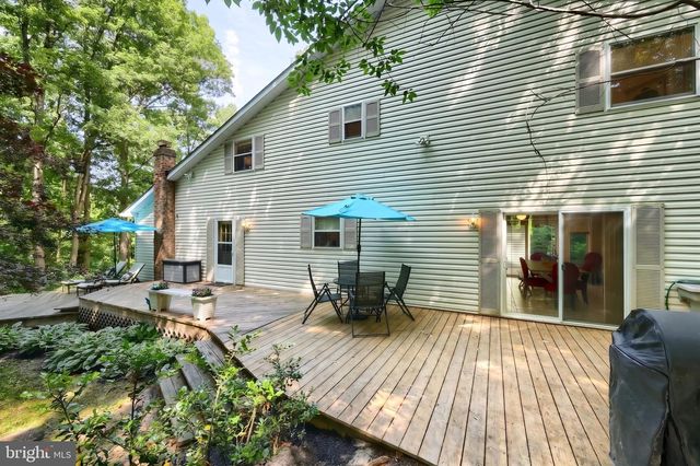 5624 CHURCH RD, Felton, PA 17322