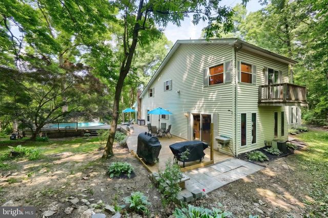 5624 CHURCH RD, Felton, PA 17322