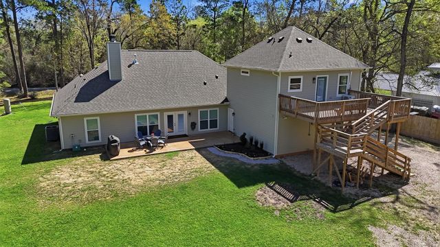 26615 South Creek Drive, Magnolia, TX 77354