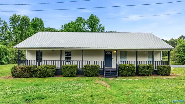 1211 Thornhill Road, Boaz, AL 35956
