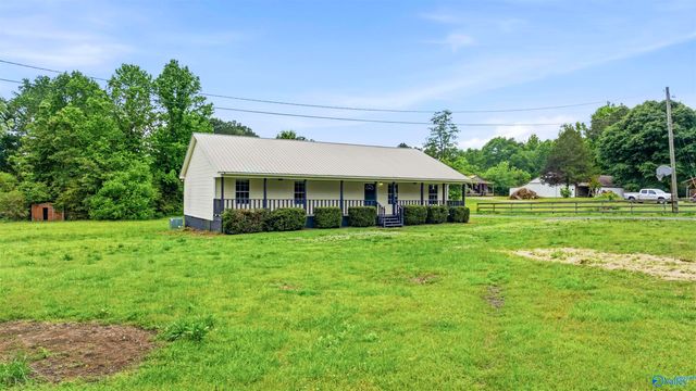 1211 Thornhill Road, Boaz, AL 35956