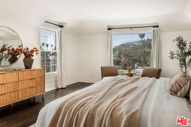 1737 N Stanley Avenue, Los Angeles, CA 90046