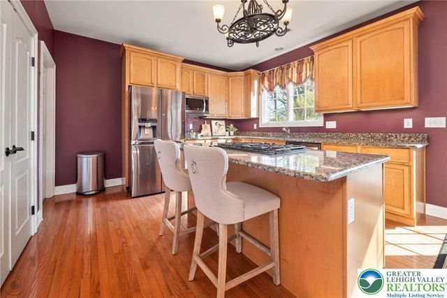 50 Melchor Drive, Easton, PA 18042